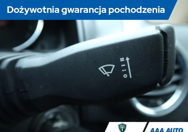 Opel Antara cena 33000 przebieg: 160763, rok produkcji 2010 z Częstochowa małe 301